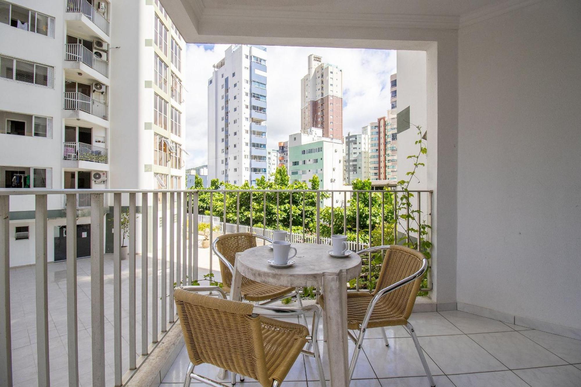 Prg11 - 4 Dorm, Aconchegante, Centro, Garagem Apartment Balneário Camboriú Екстериор снимка