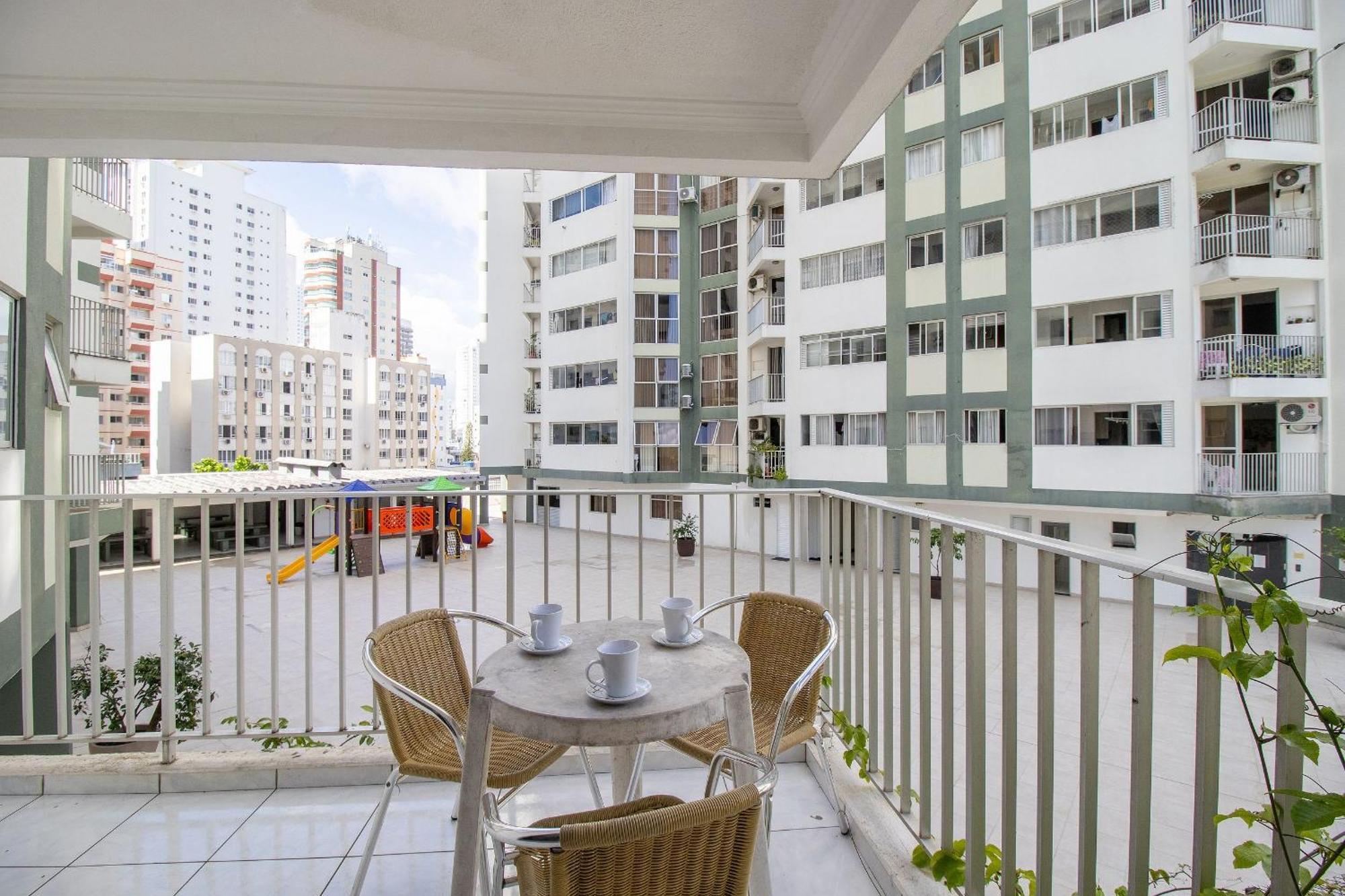 Prg11 - 4 Dorm, Aconchegante, Centro, Garagem Apartment Balneário Camboriú Екстериор снимка