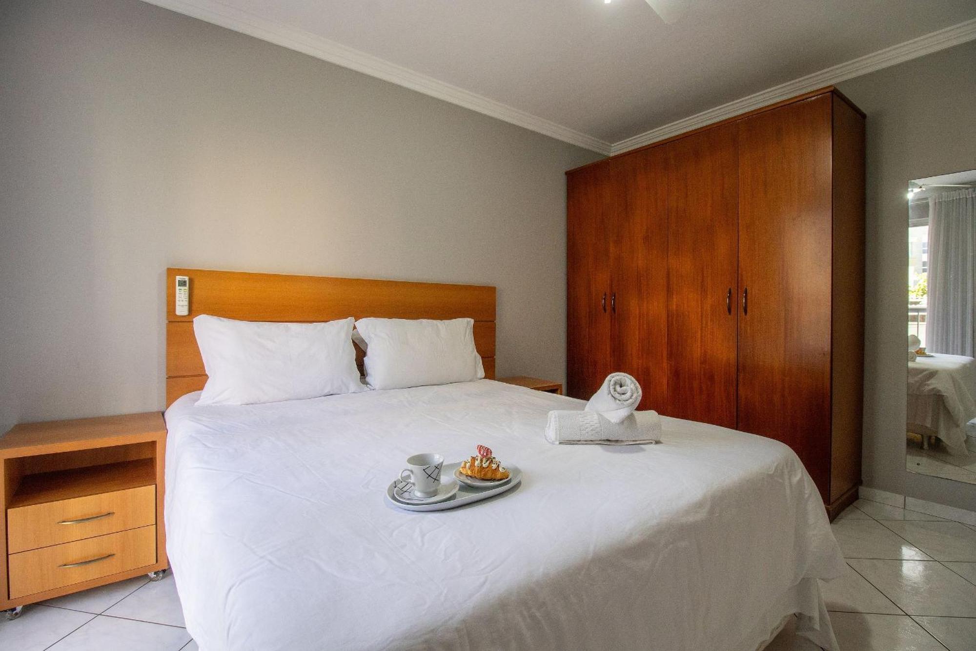 Prg11 - 4 Dorm, Aconchegante, Centro, Garagem Apartment Balneário Camboriú Екстериор снимка